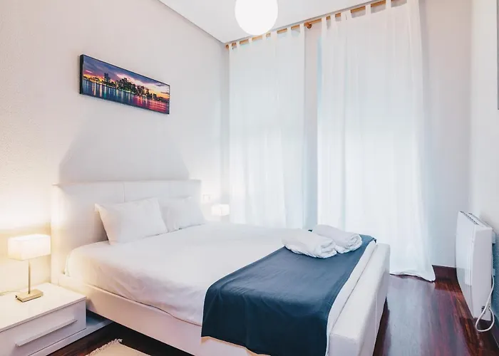 Apple By People Apartment *